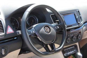 VW Sharan, Cockpit; Foto: P. Bohne