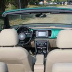 Cockpit des VW Beetle Cabrio; Foto: P. Bohne