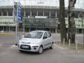 Hyundai i10 vor dem Ernst-Happel-Stadion Bild3